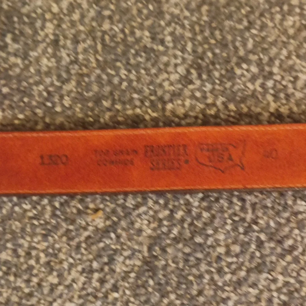 Frontier Series western brown leather tooled mens belt size 40